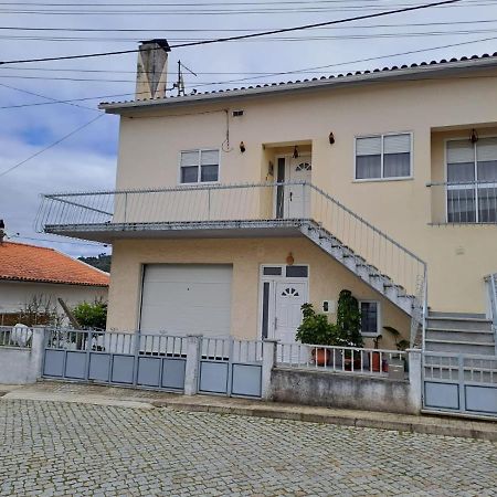 Hôtel Vivenda Azevedo à Celorico Da Beira Extérieur photo